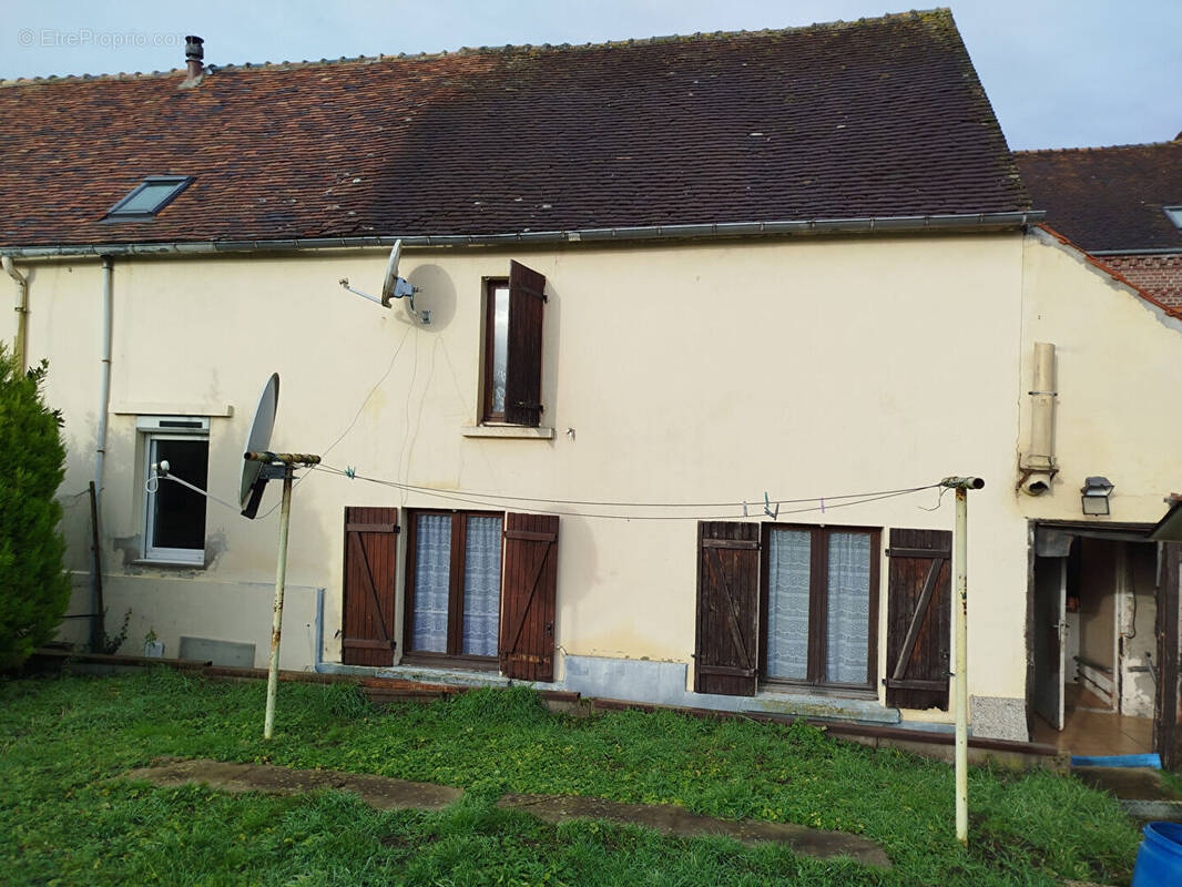 Maison à BEAUVAIS