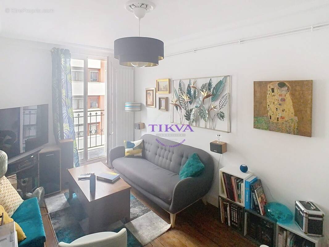 Appartement à PARIS-11E