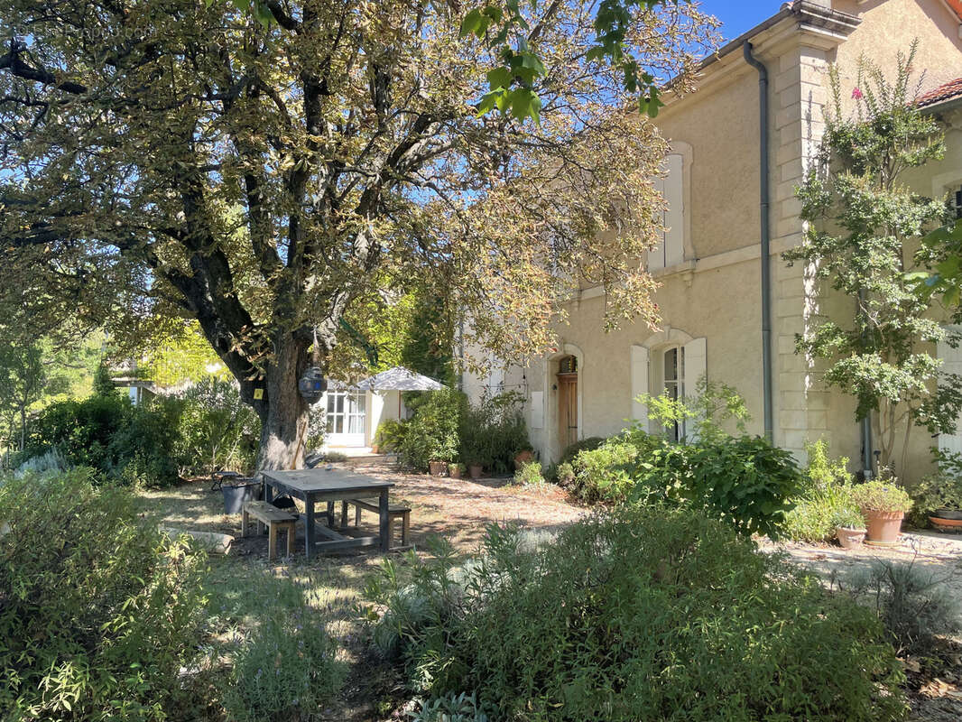 Maison à VISAN