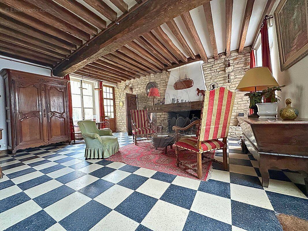 Maison à SENLIS