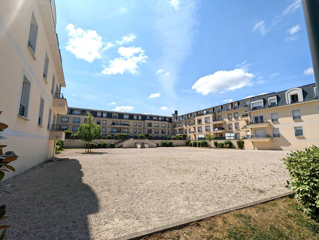 Appartement à PERSAN