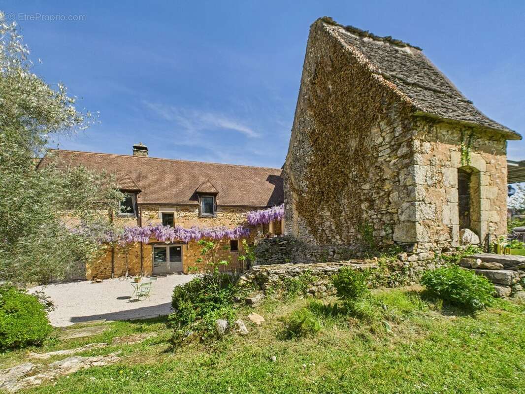 Maison à SAINT-CYPRIEN