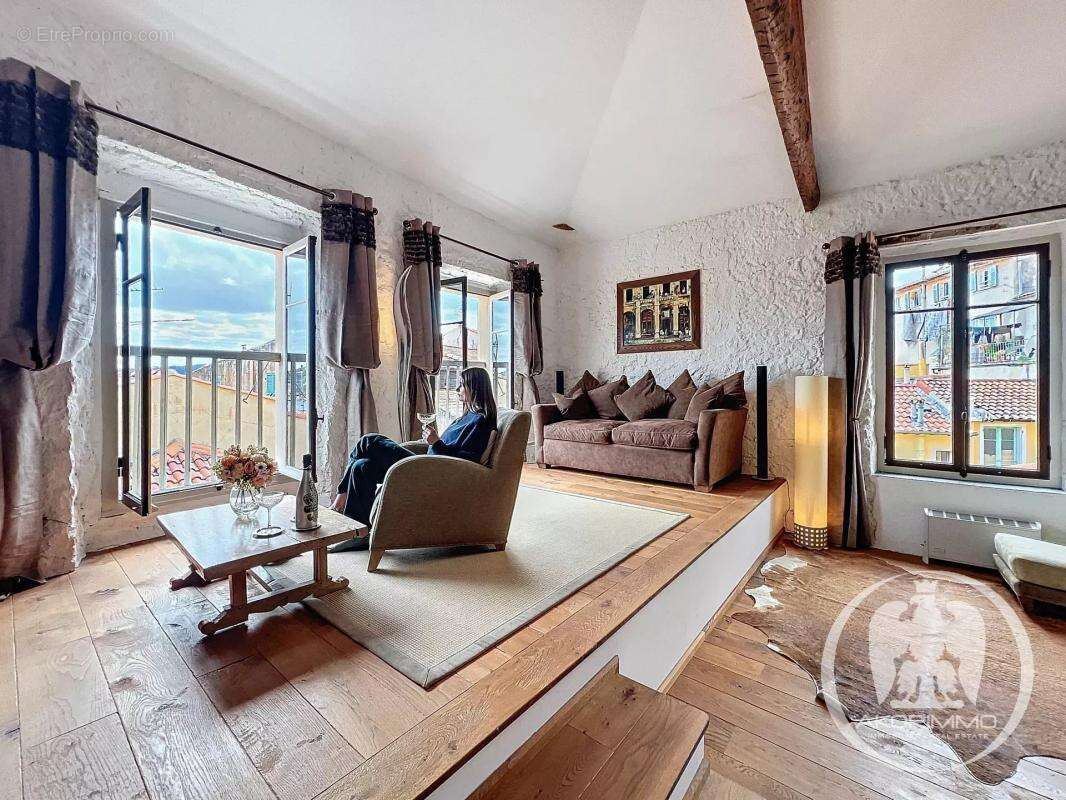 Appartement à VILLEFRANCHE-SUR-MER
