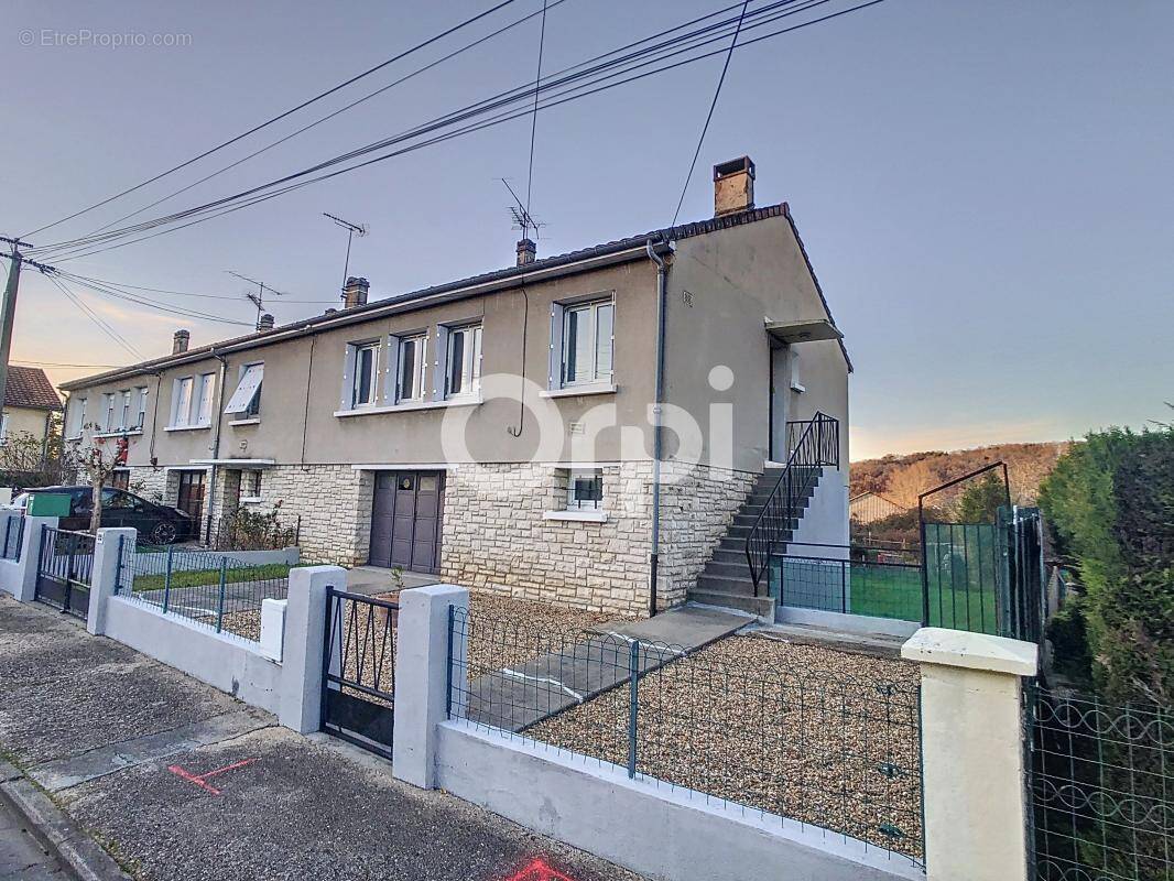 Maison à COULOUNIEIX-CHAMIERS