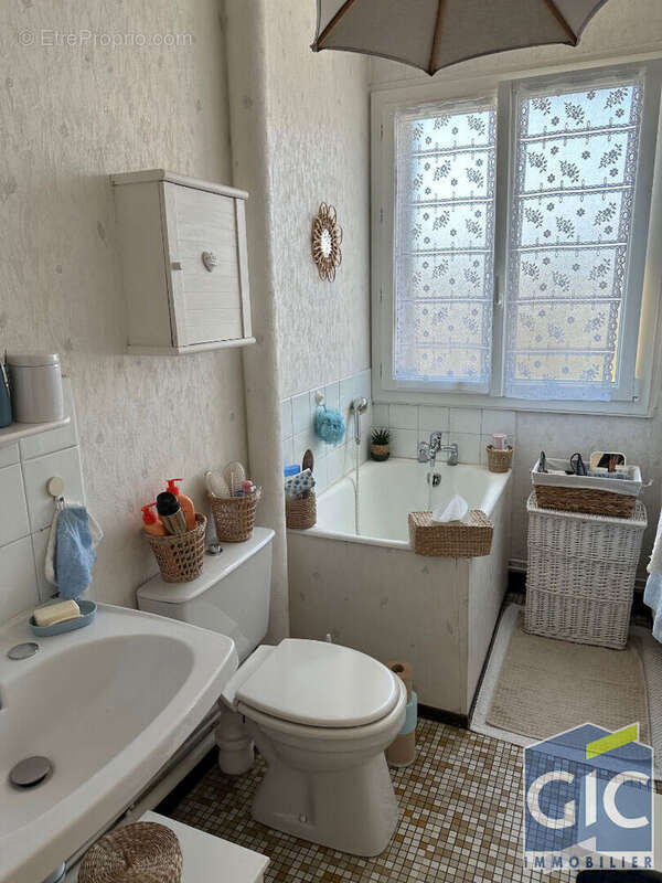 Appartement à MONDEVILLE