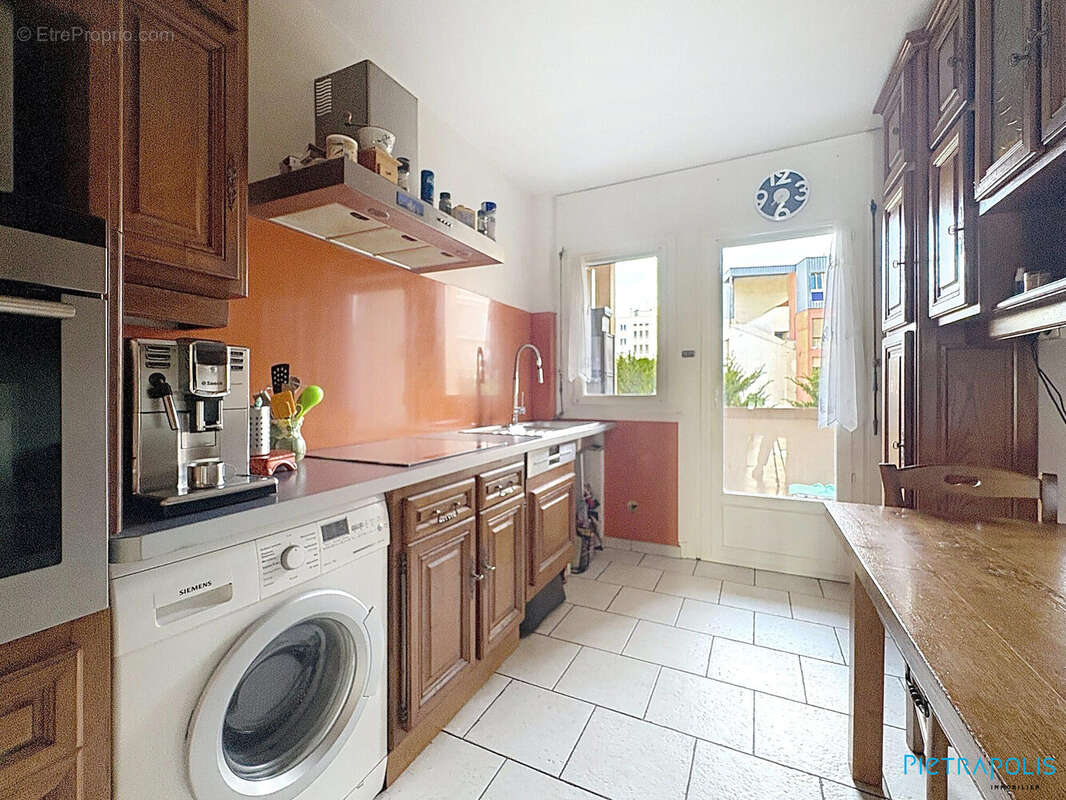 Appartement à LYON-7E