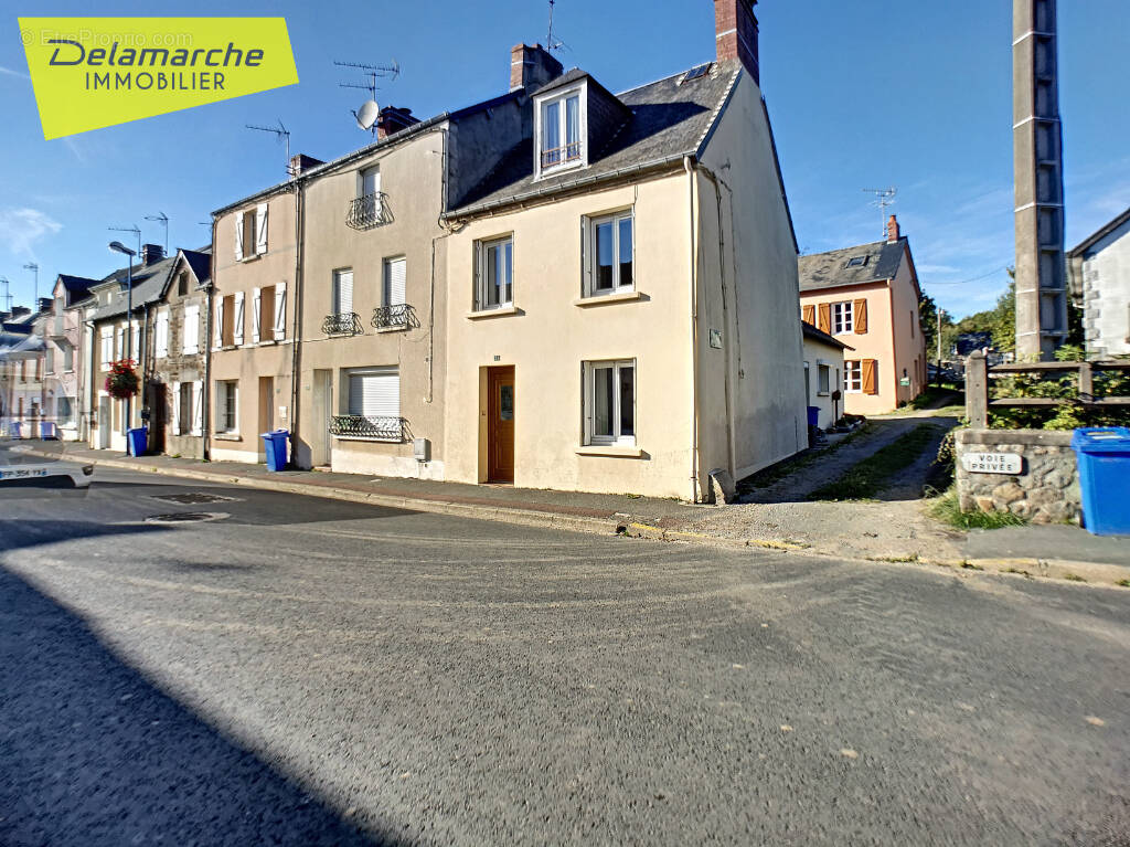 Maison à BREHAL