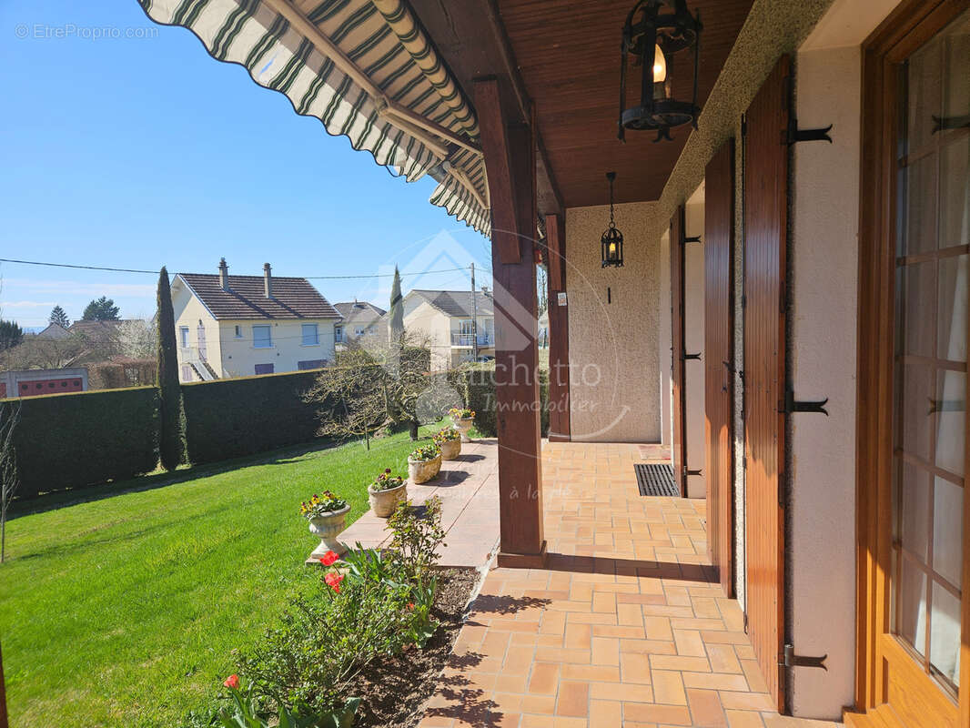 Maison à VARENNES-SUR-ALLIER