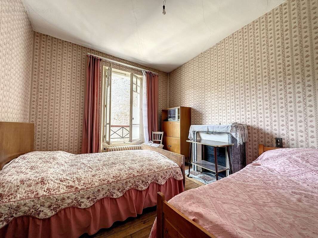 Maison à CHATILLON-COLIGNY
