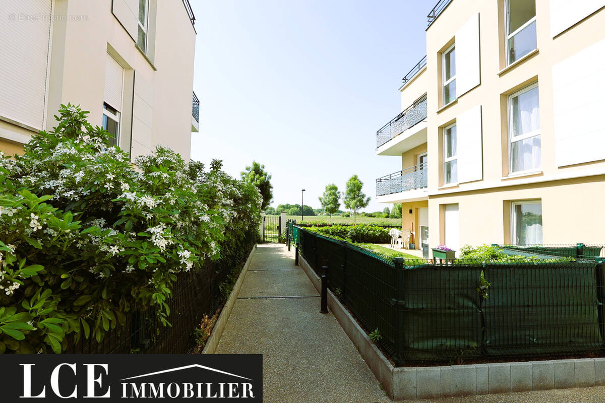 Appartement à SAINT-PIERRE-DU-PERRAY