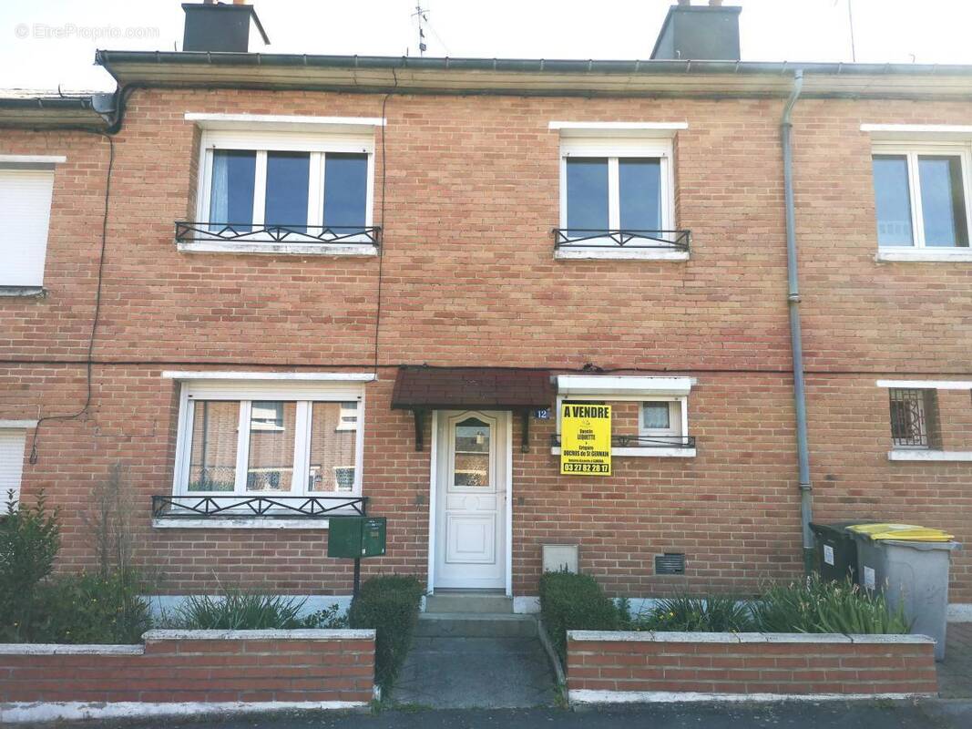Maison à NEUVILLE-SAINT-REMY
