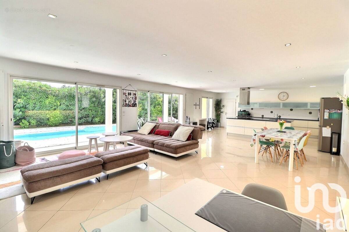 Photo 1 - Maison à MARSEILLE-13E