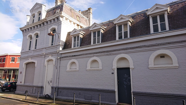 Commerce à VALENCIENNES