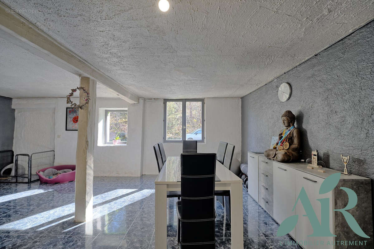 Maison à PROVENCHERES-SUR-FAVE