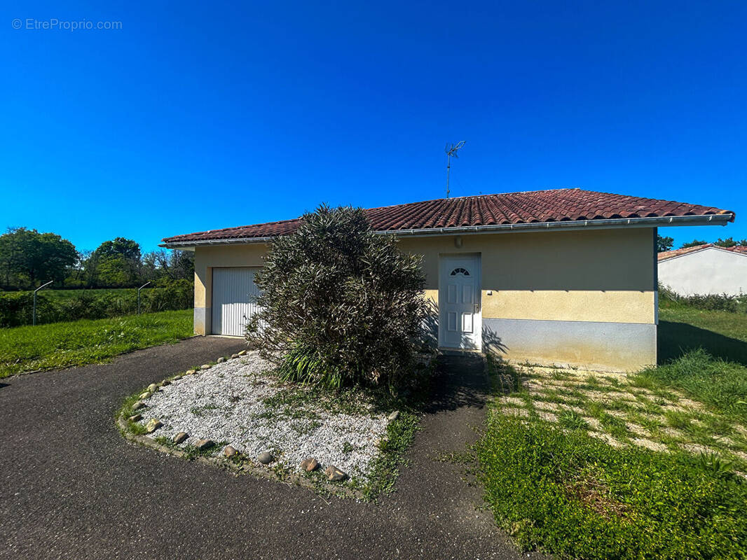 Maison à GRENADE-SUR-L&#039;ADOUR