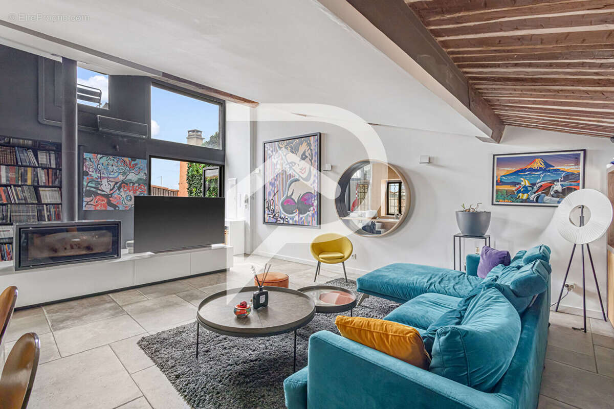 Appartement à AIX-EN-PROVENCE
