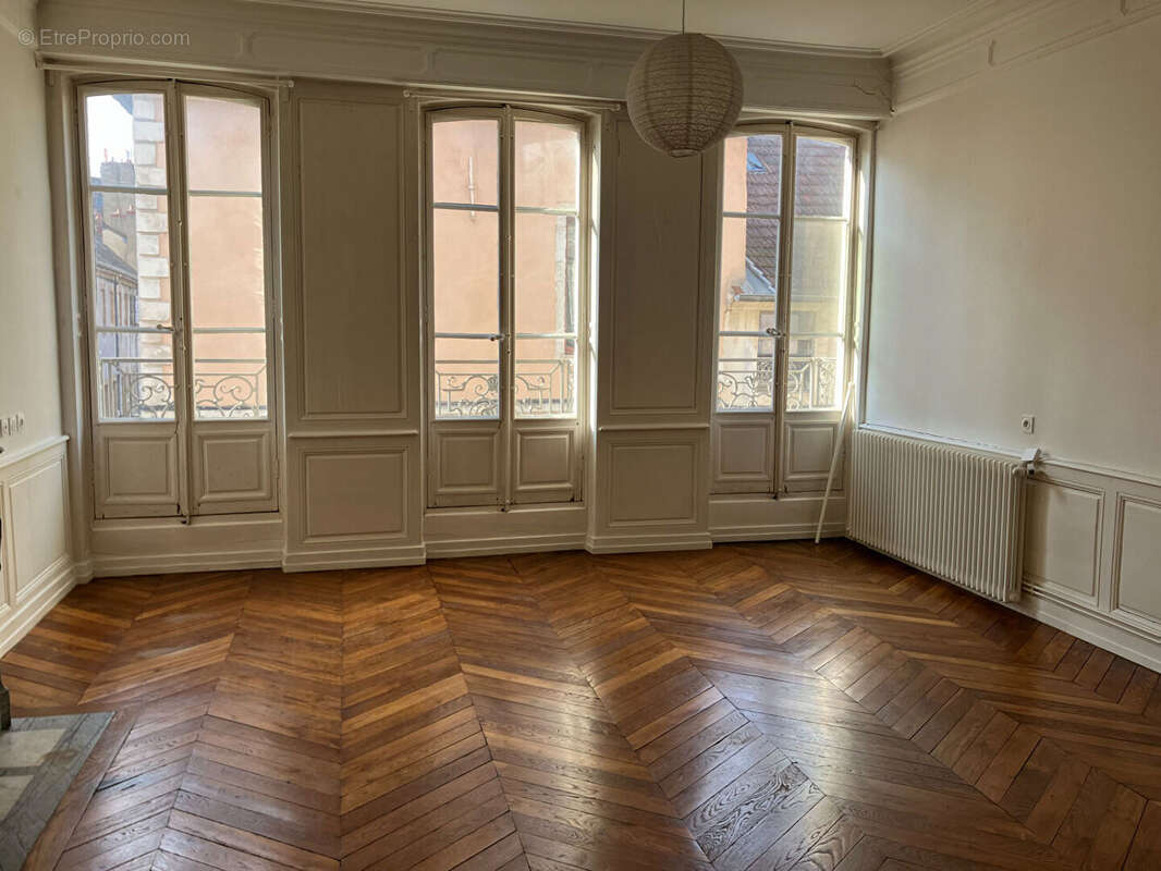Appartement à CHALON-SUR-SAONE