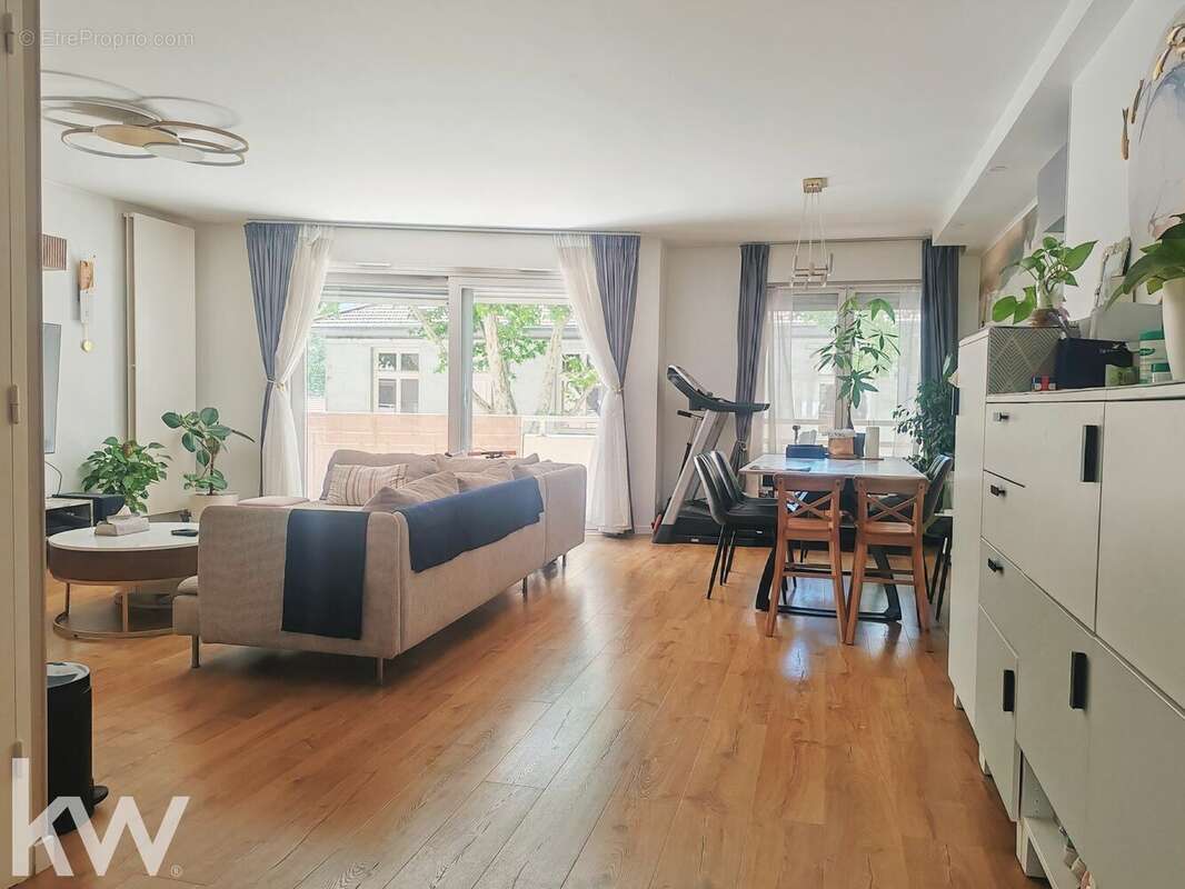Appartement à LYON-6E