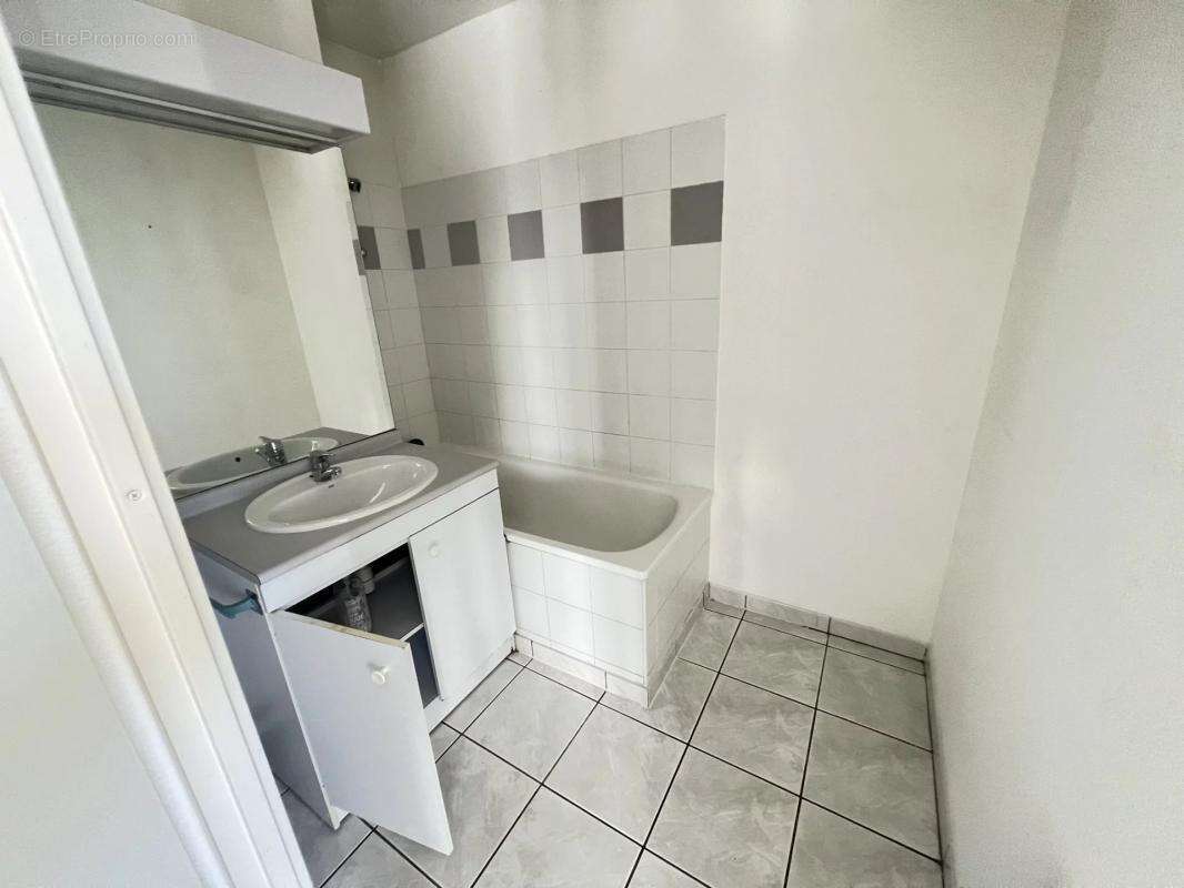Appartement à COLOMIERS