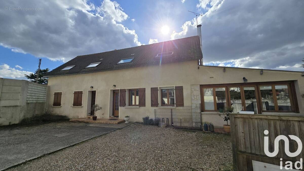 Photo 1 - Maison à SAINT-MARCEL