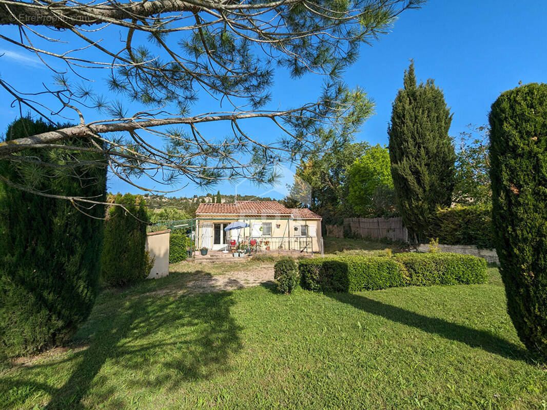 Maison à MAZAN