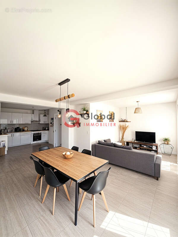 Appartement à PORT-DE-BOUC