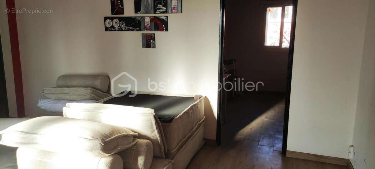 Appartement à MILHAUD