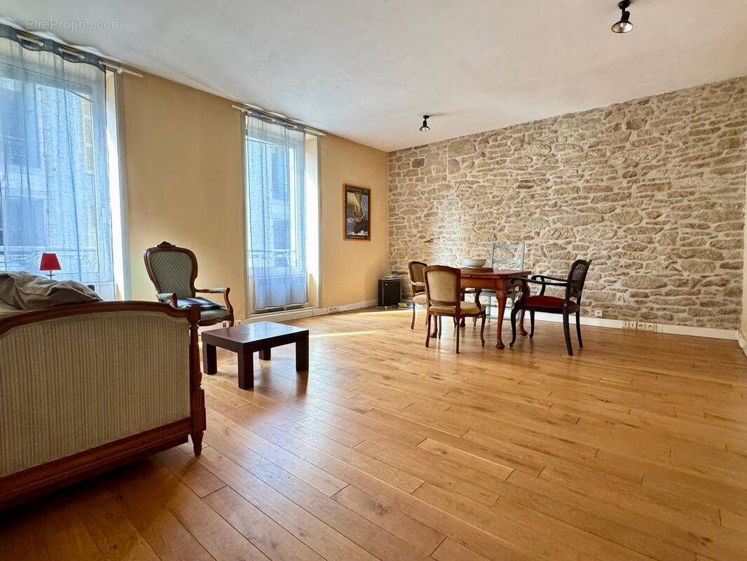 Appartement à QUIMPER