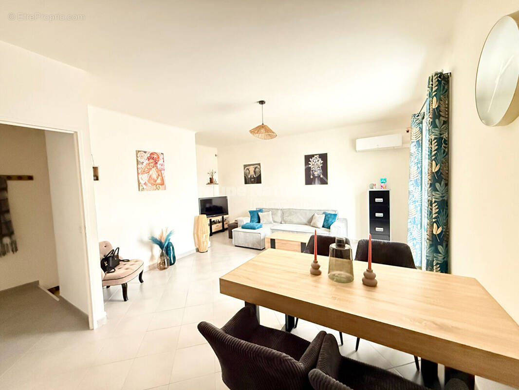 Appartement à GIGNAC-LA-NERTHE