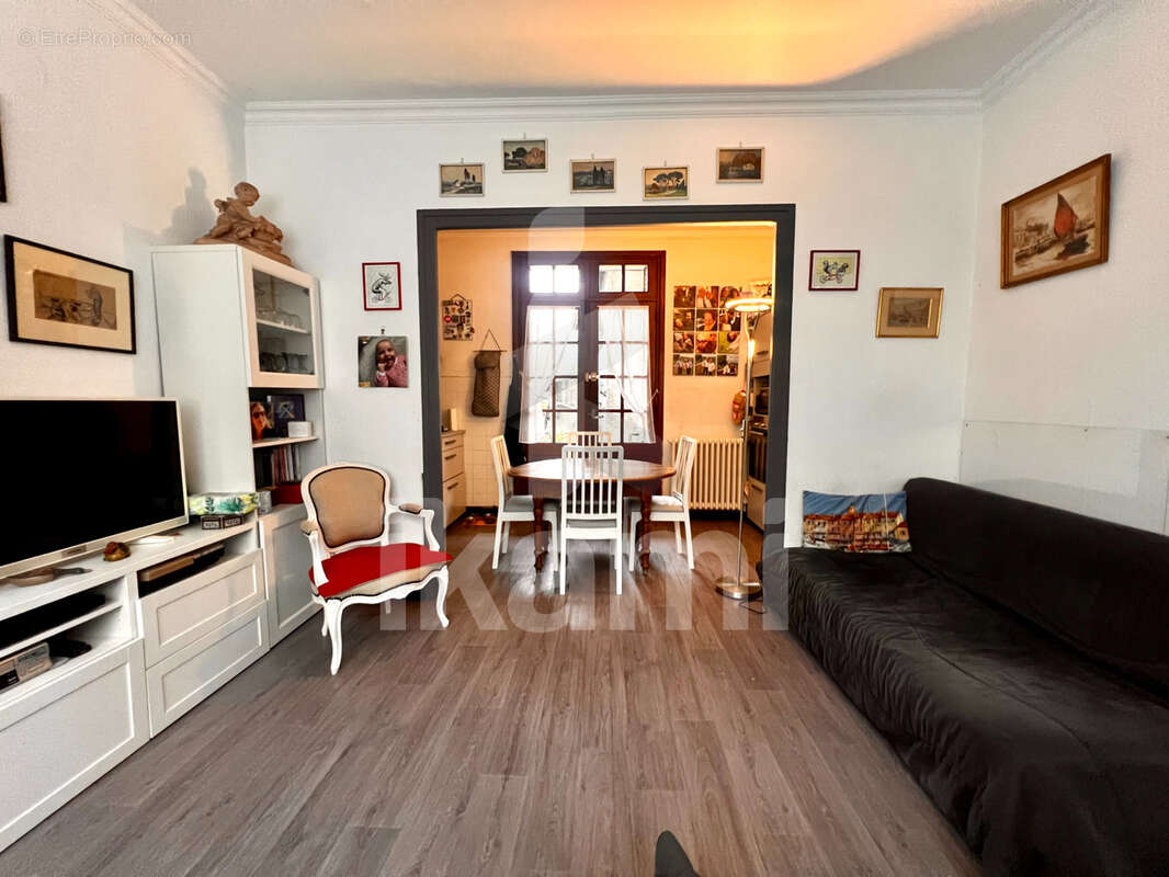 Maison à VIF