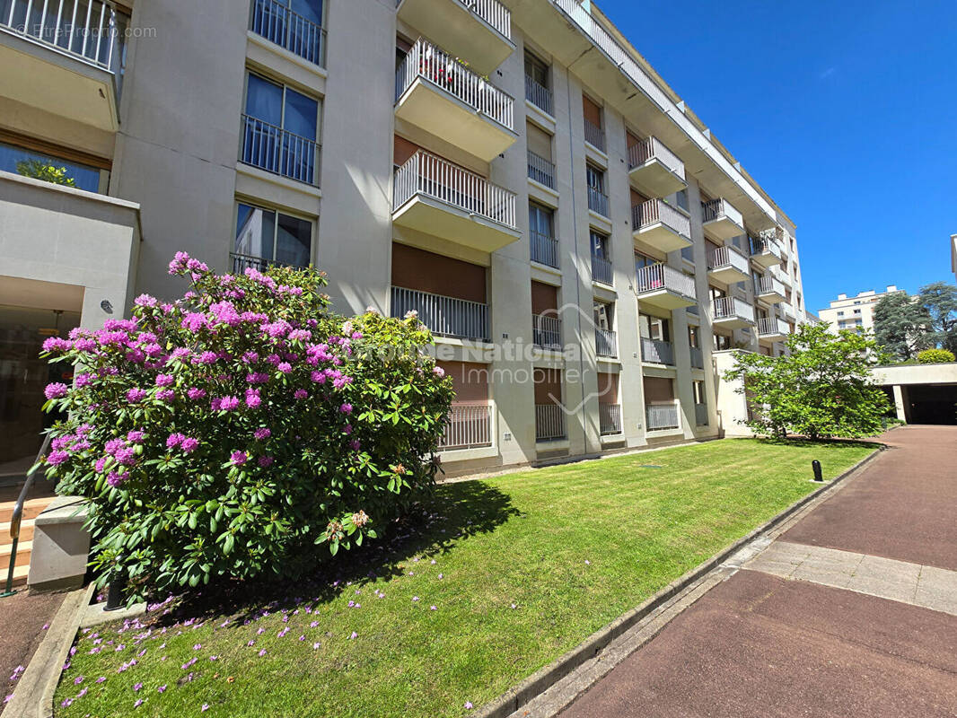 Appartement à VERSAILLES
