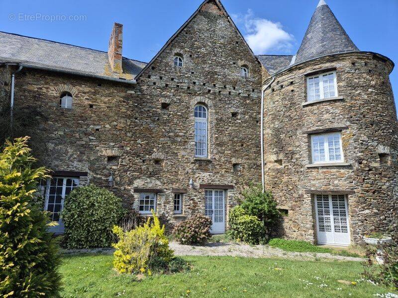 Maison à POUANCE
