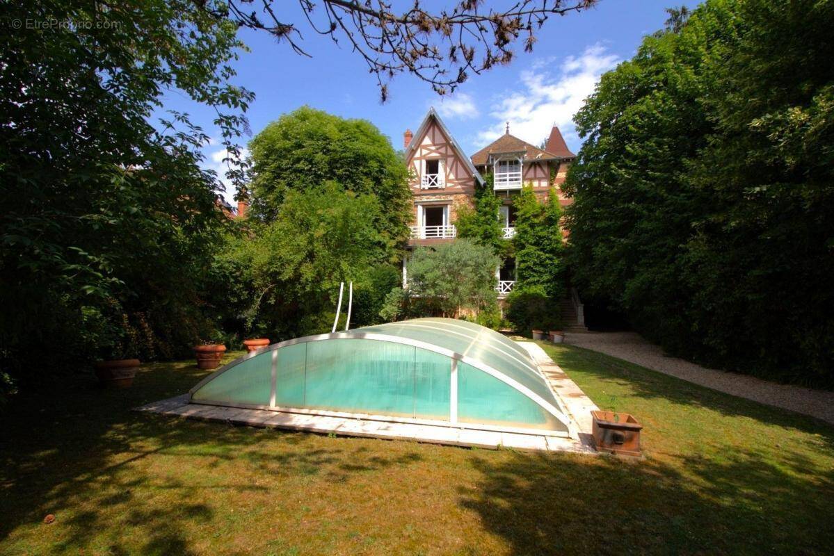 Maison à ABLON-SUR-SEINE