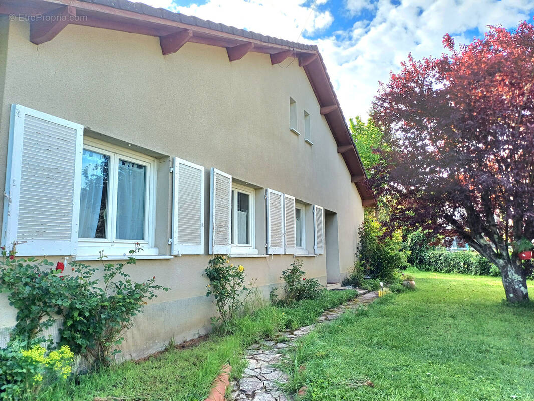 Maison à THIERS