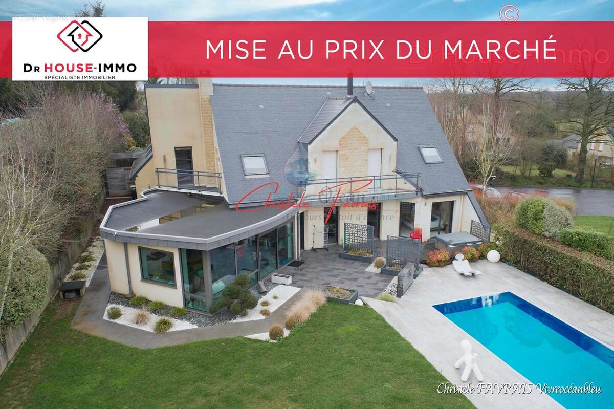 Maison à FOUGERES