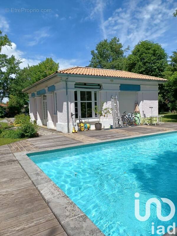 Photo 1 - Maison à PESSAC