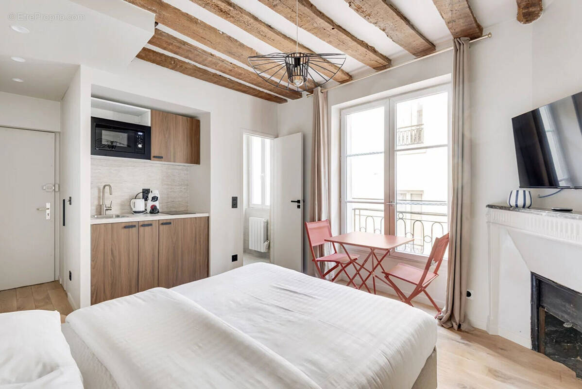 Appartement à PARIS-4E
