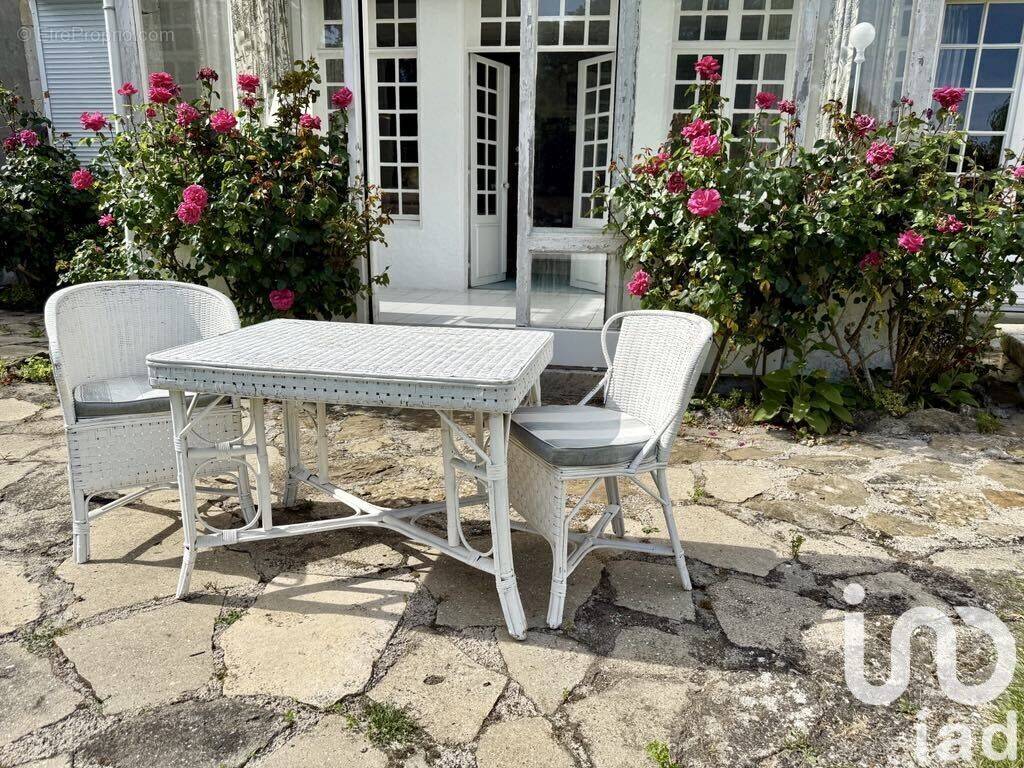 Photo 1 - Maison à SAINT-MARTIN-BOULOGNE