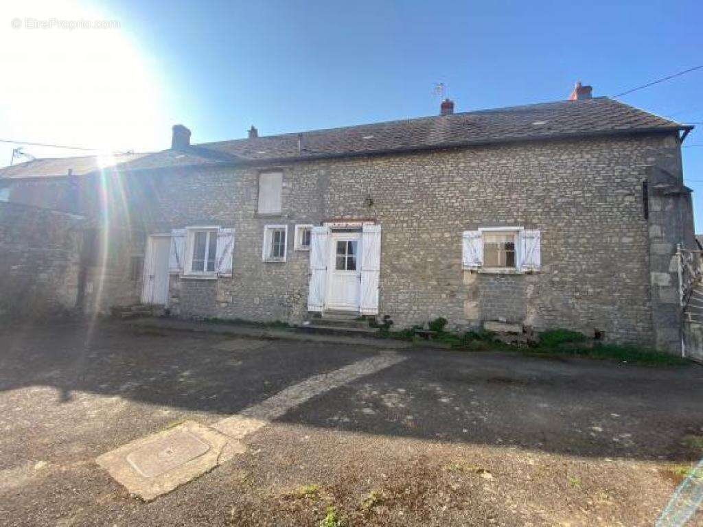 Maison à ANGERVILLE