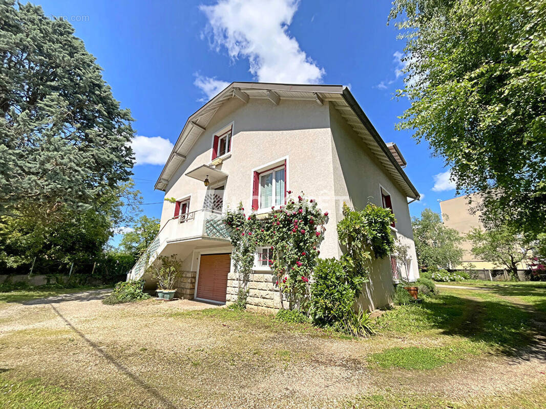 Maison à BOURG-EN-BRESSE