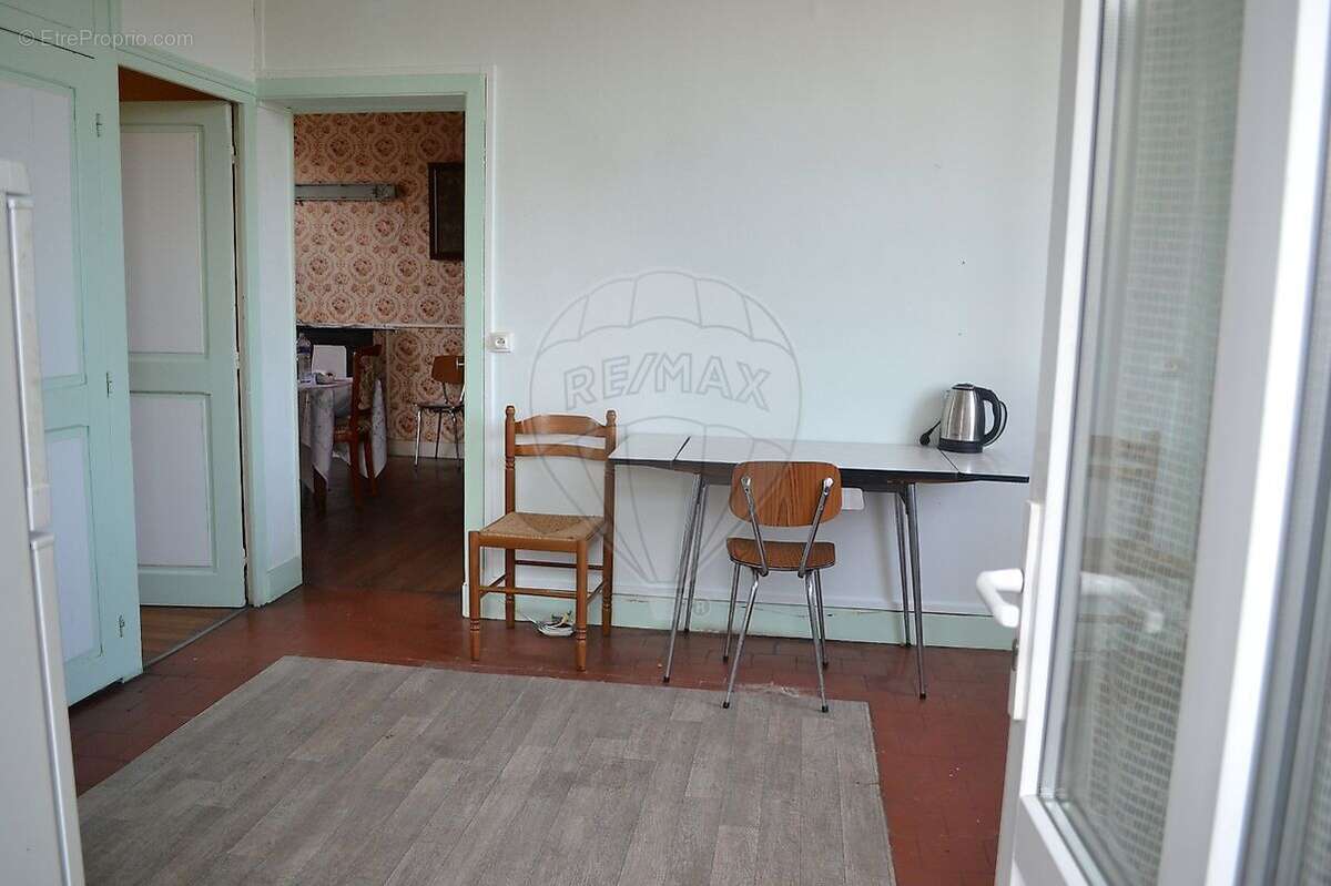 Appartement à CERCY-LA-TOUR