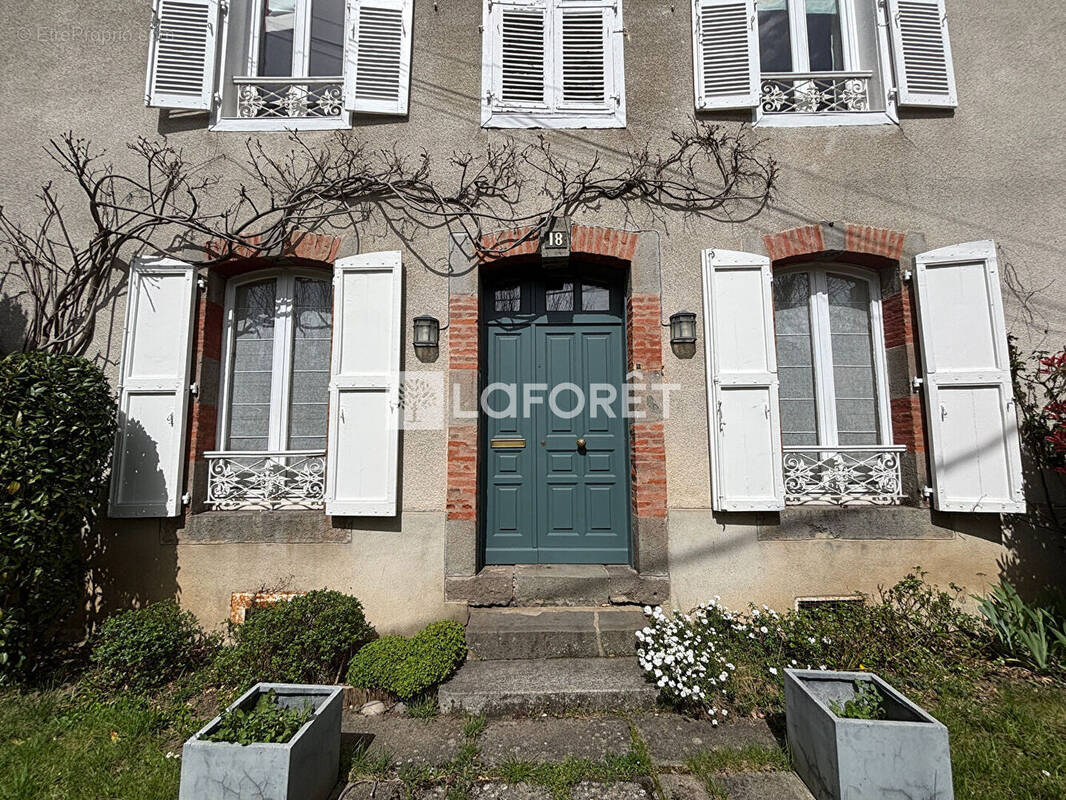 Maison à AURILLAC