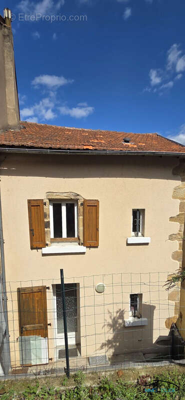 Maison à DECAZEVILLE