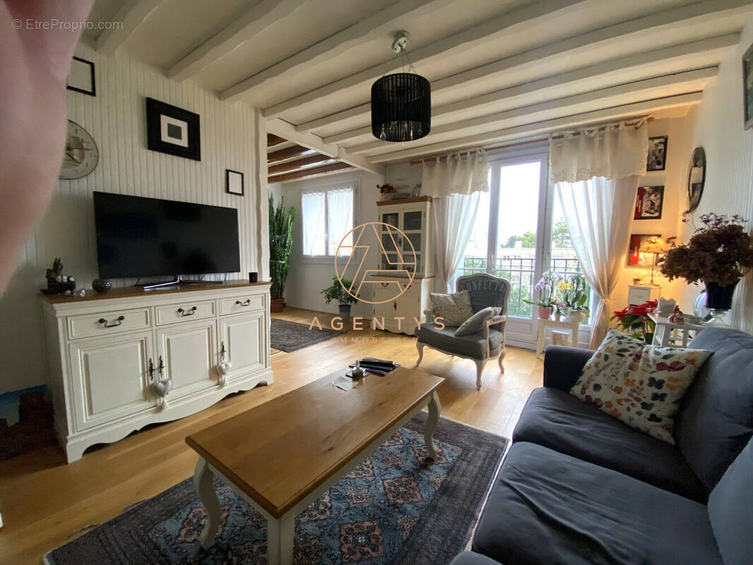 Appartement à VILLIERS-SUR-MARNE