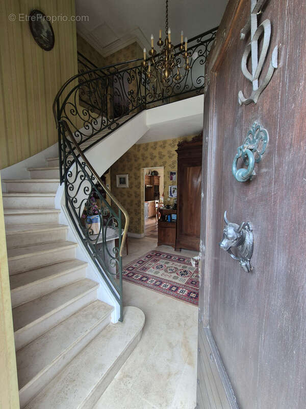 Maison à PONTACQ