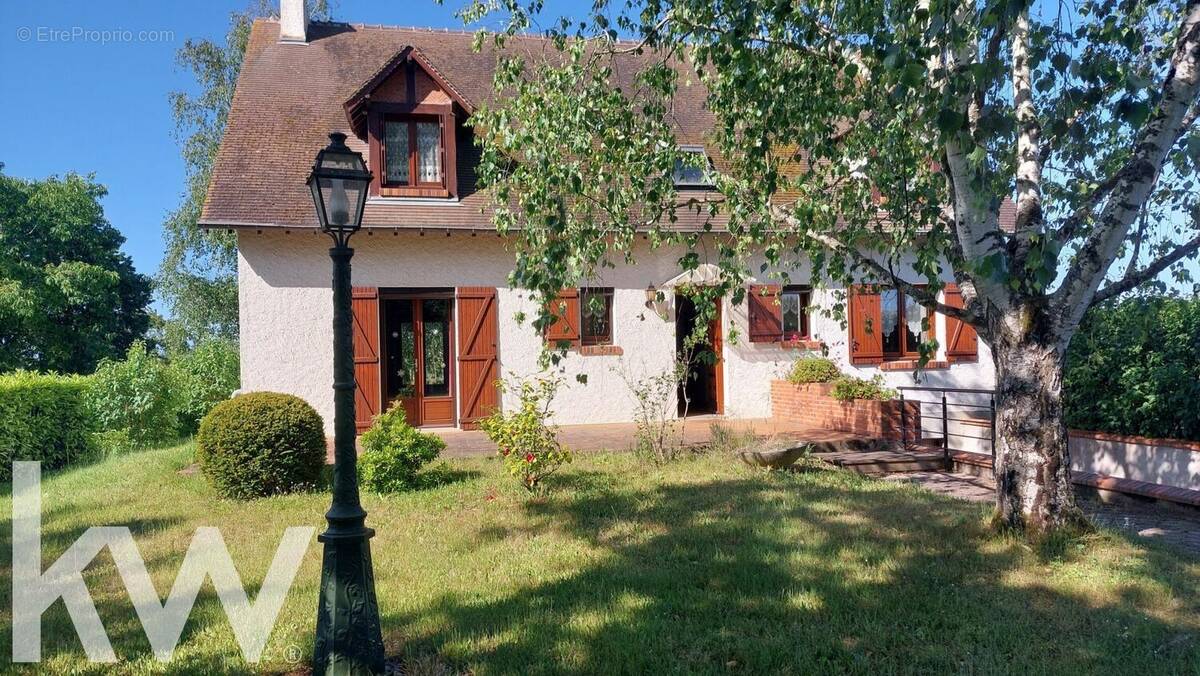 Maison à SANDILLON