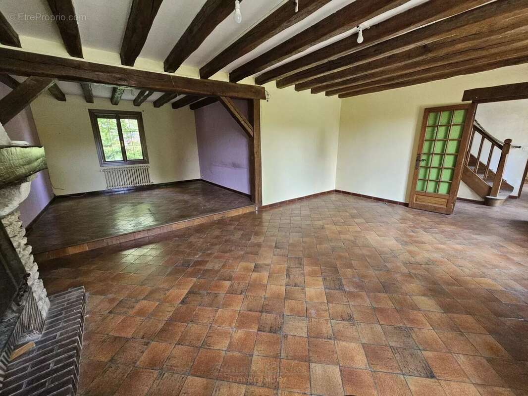 Maison à CHUELLES