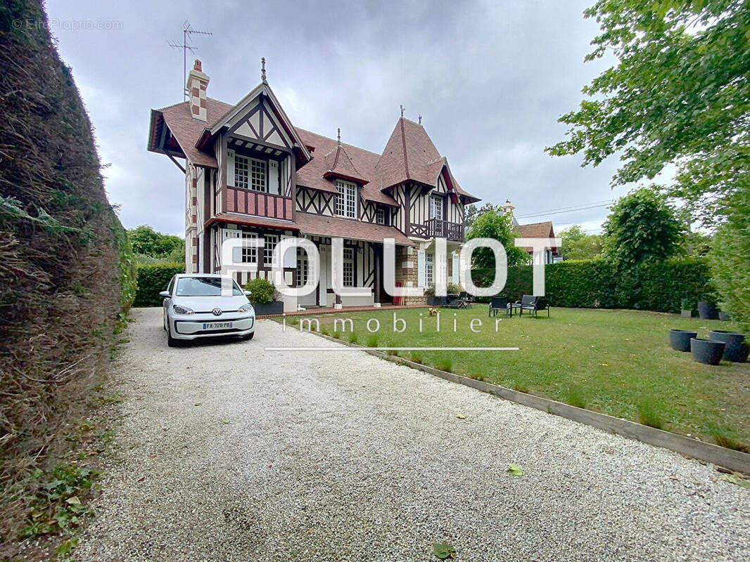 Maison à CABOURG