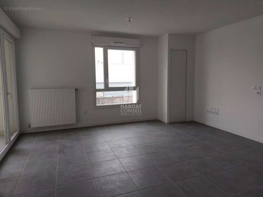 Appartement à ECHIROLLES