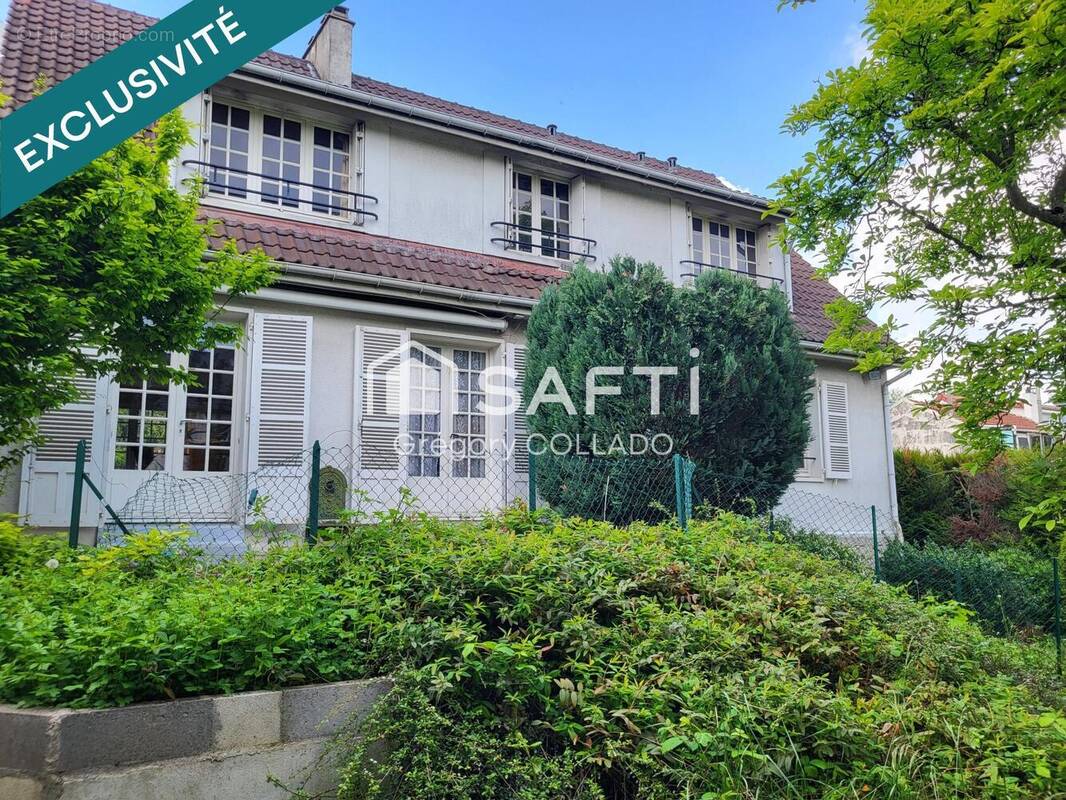 Photo 1 - Maison à CLAMART